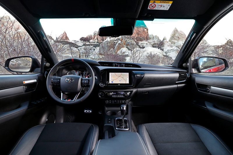 Toyota Hilux GR Sport'un Avrupa Lansmanı Kapadokya'da Gerçekleşti